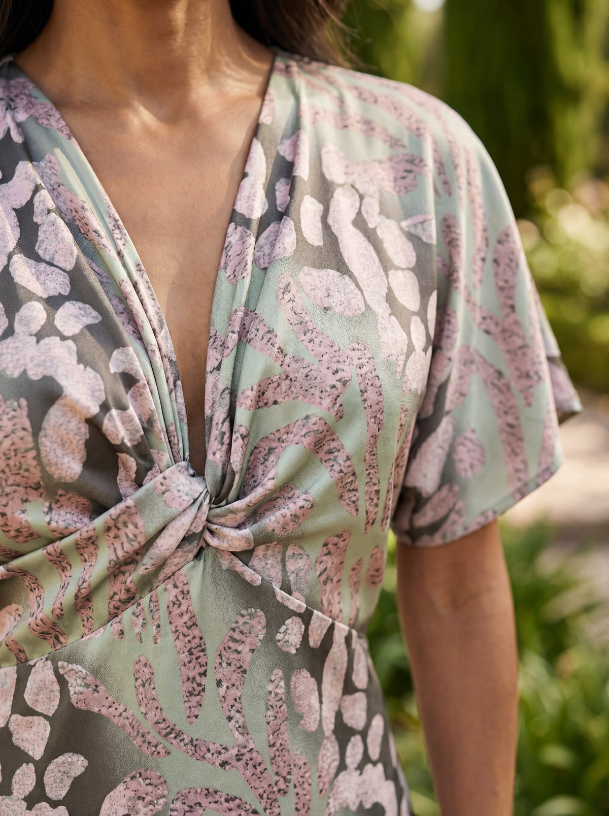 Elegant Arrayán Fabric Dress