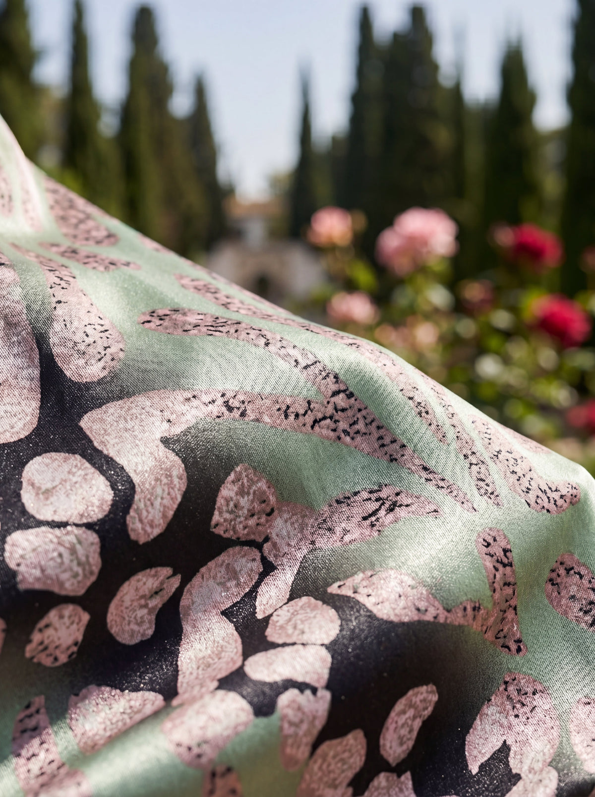 Elegant Arrayán Fabric Dress